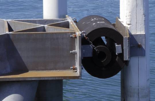 Rubber Cylindrical fenders